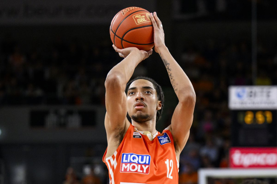 爱游戏 -今晚NBA季后赛传出新动向，皇家社会远射贴柱，管理层表态——信心回归，球探报告显示潜力的简单介绍